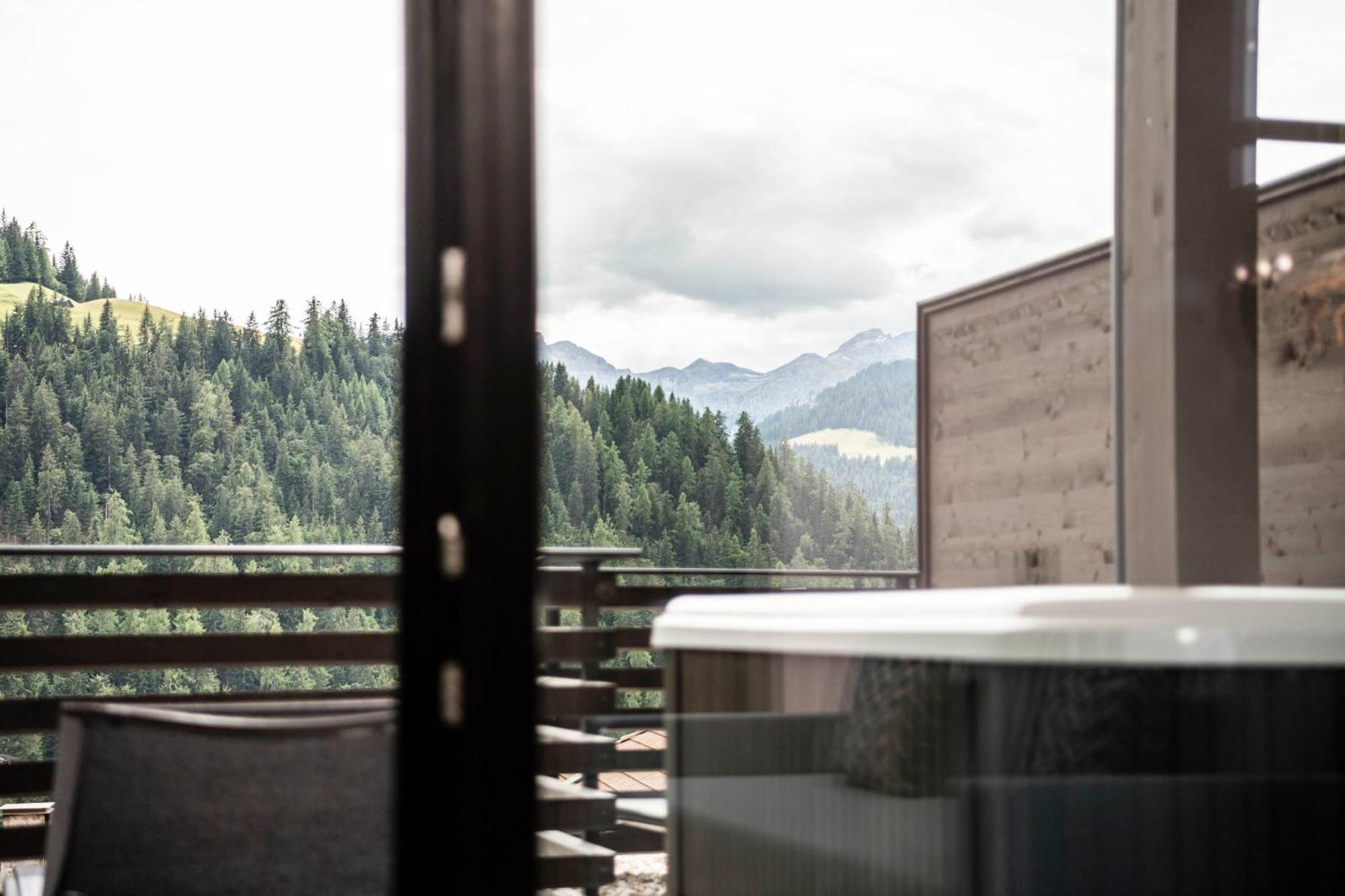 Apartments Aois 4 Elements Suits 라 발레 외부 사진